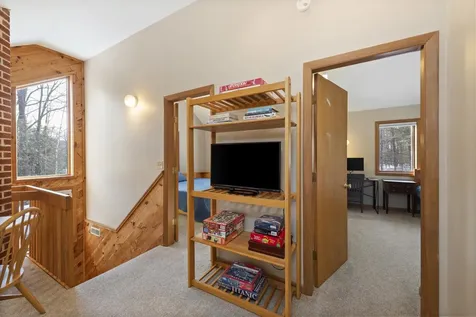 7 Armsby Circle Campton NH 03223