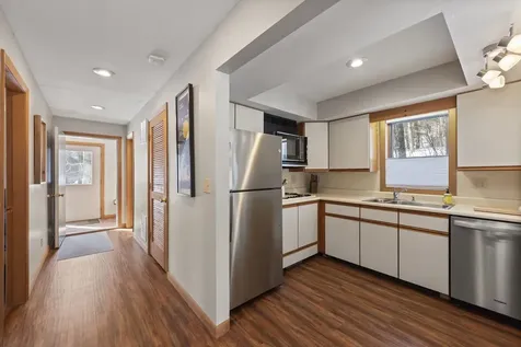 7 Armsby Circle Campton NH 03223