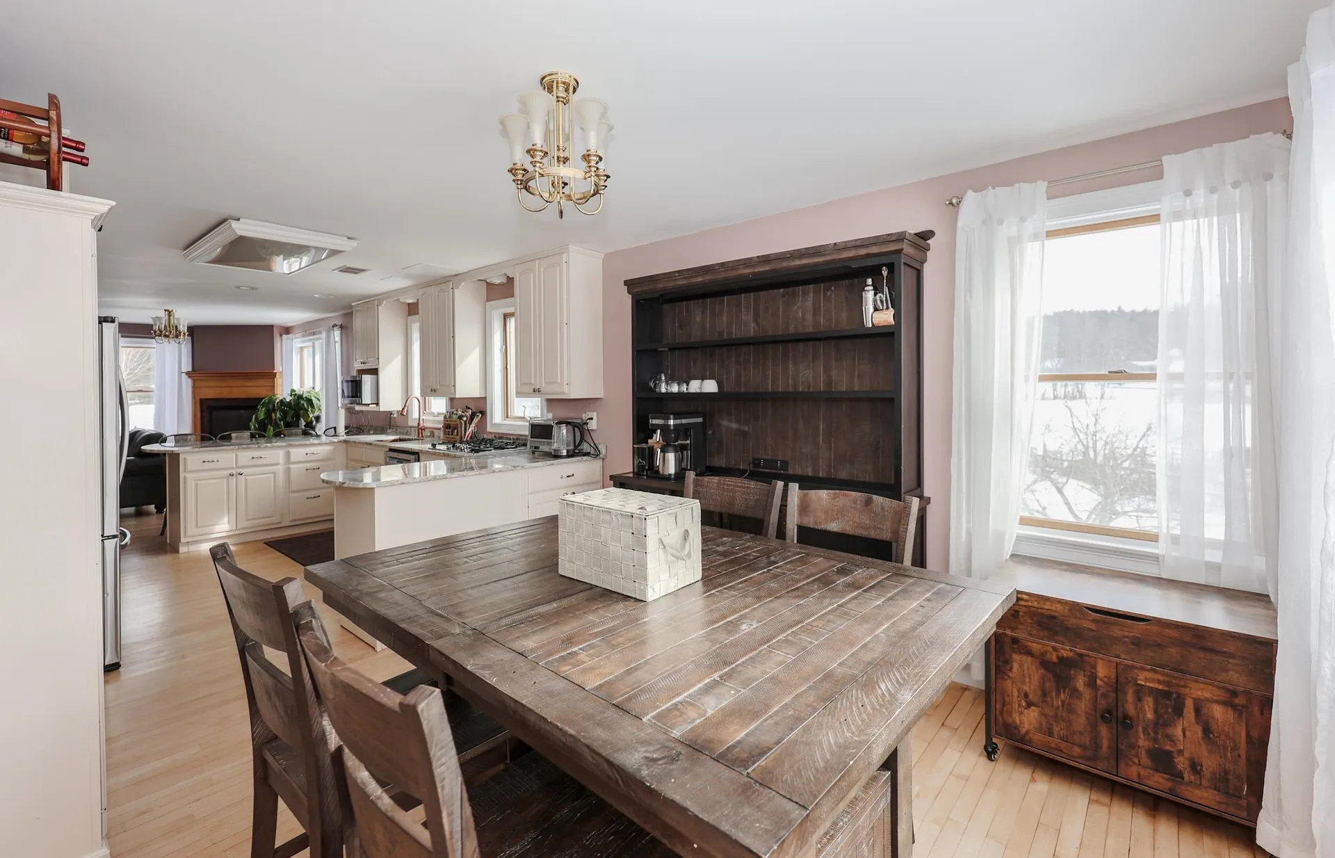 24 Nolls Farm Road Auburn NH 03032