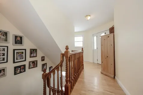 24 Nolls Farm Road Auburn NH 03032