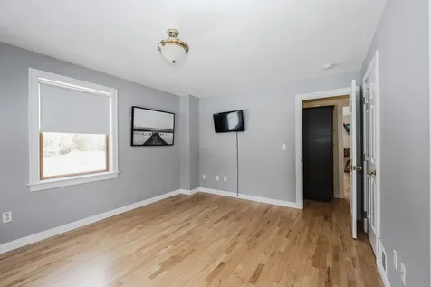 24 Nolls Farm Road Auburn NH 03032