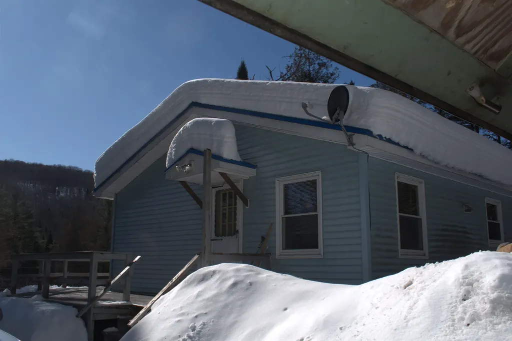 792 Us Route 5 Sutton VT 05867