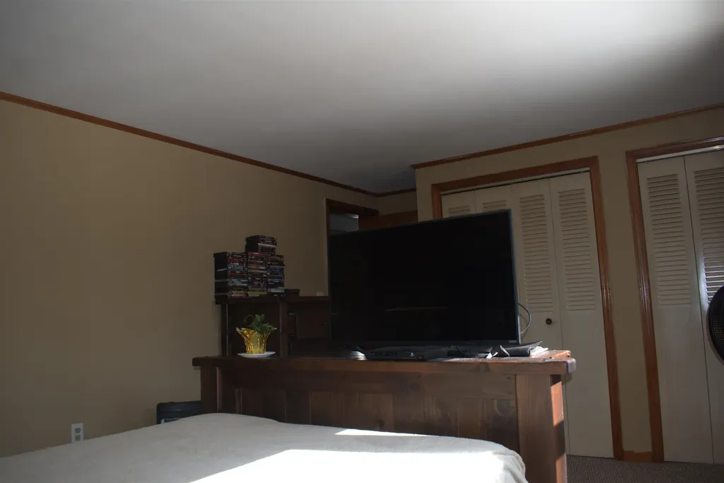 792 Us Route 5 Sutton VT 05867