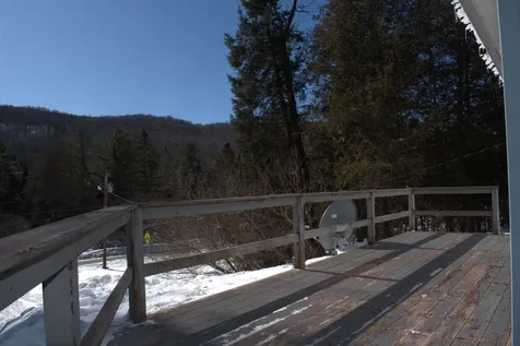 792 Us Route 5 Sutton VT 05867