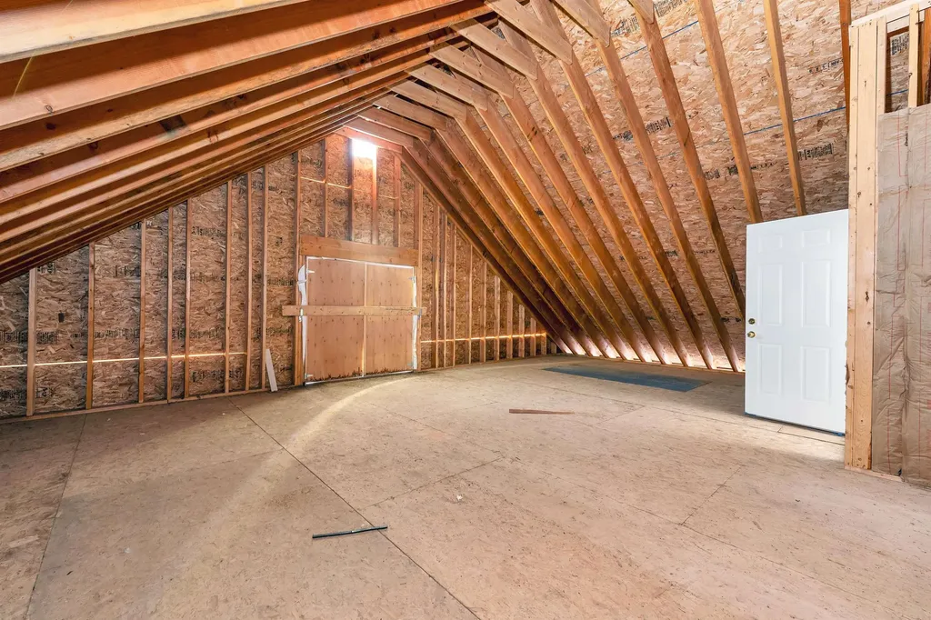 826 Cherry Valley Road Gilford NH 03249