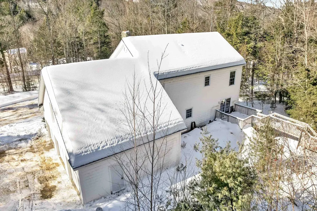 826 Cherry Valley Road Gilford NH 03249