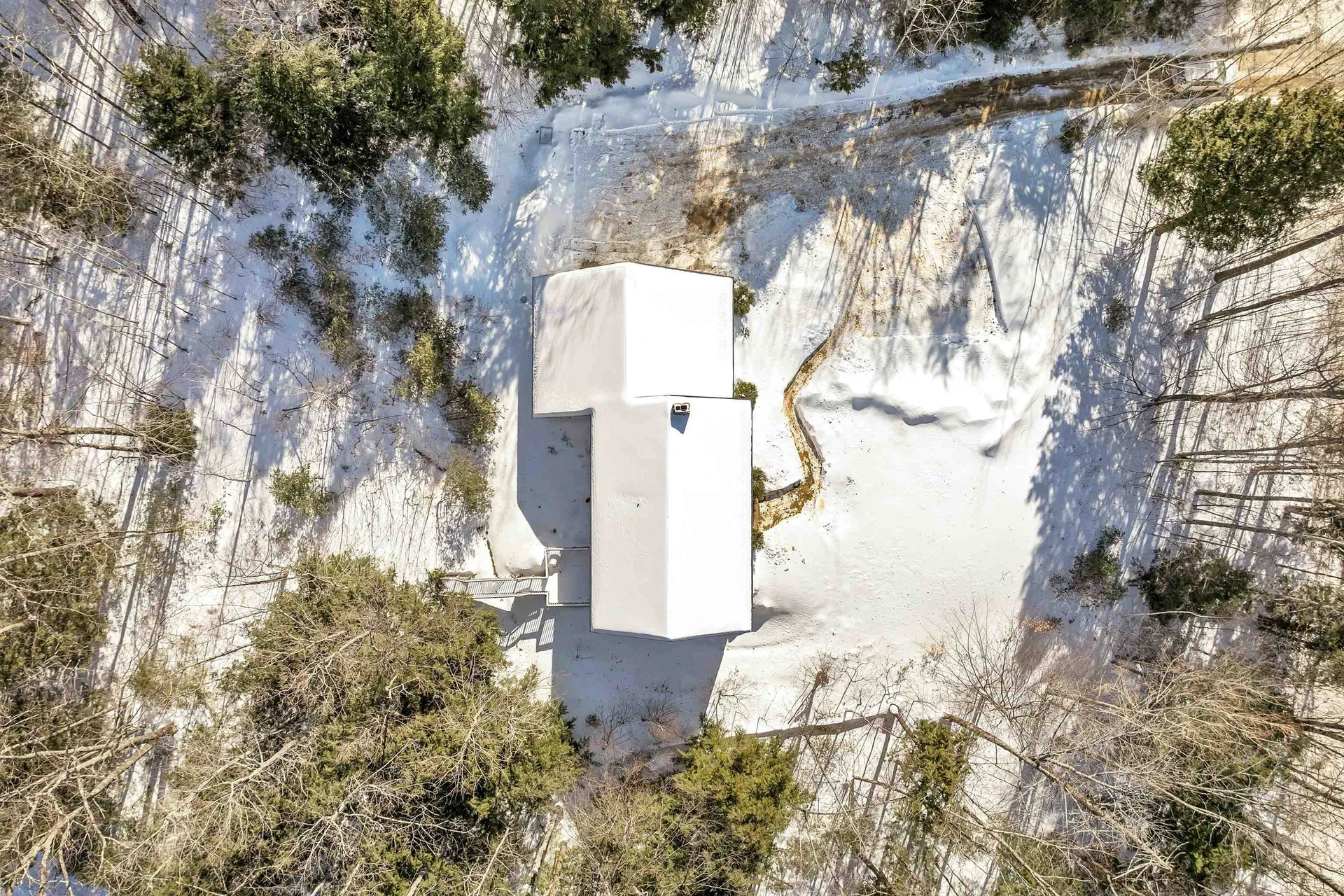 826 Cherry Valley Road Gilford NH 03249