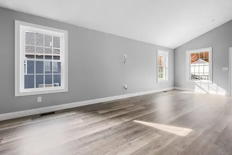 252 Skyview Lane Laconia NH 03024-6