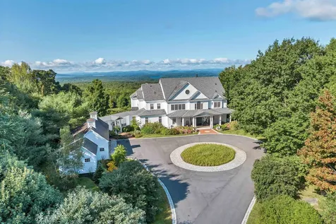 137 Brown Road Tuftonboro NH 03816