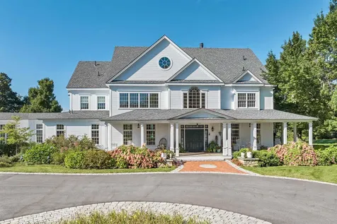 137 Brown Road Tuftonboro NH 03816