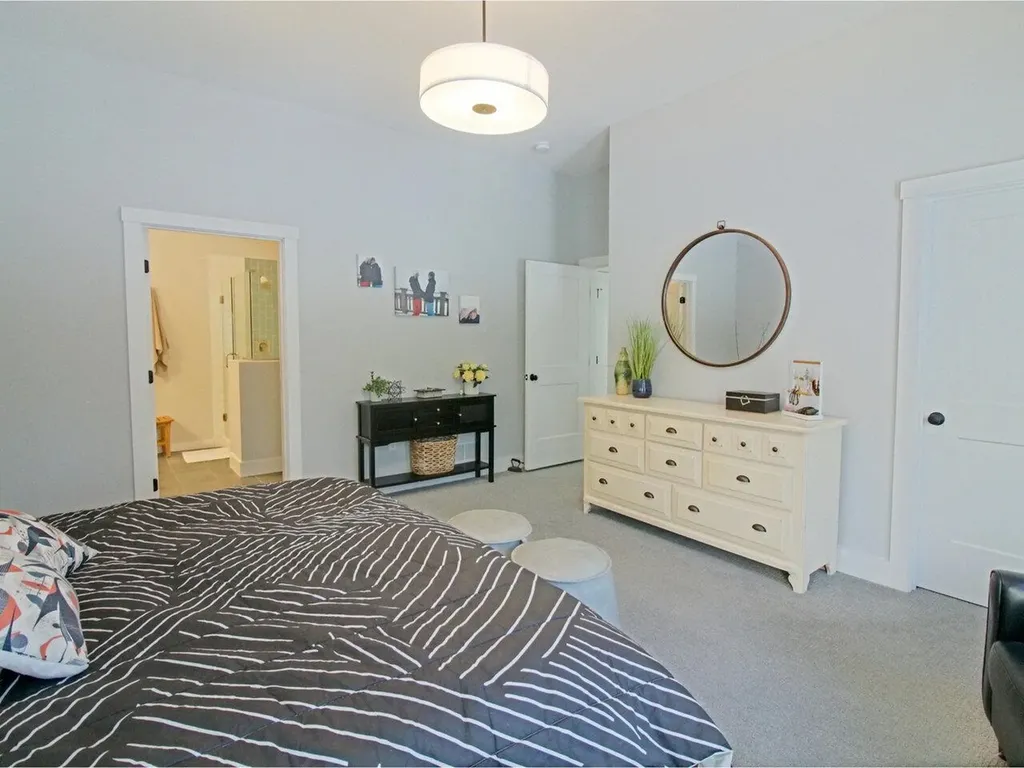 217 Elmore Street Shelburne VT 05482