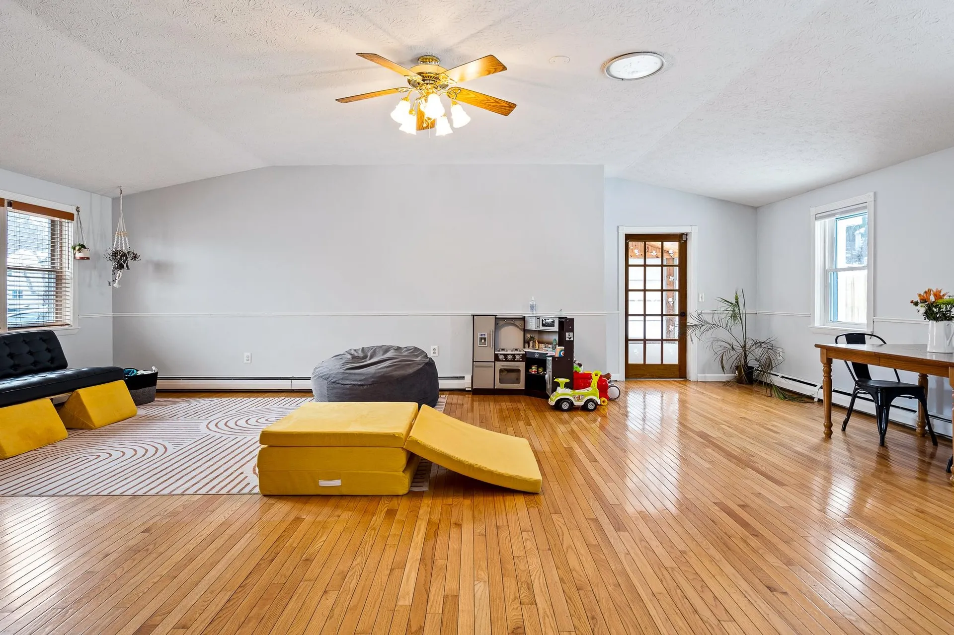 292 Arah Street Manchester NH 03104