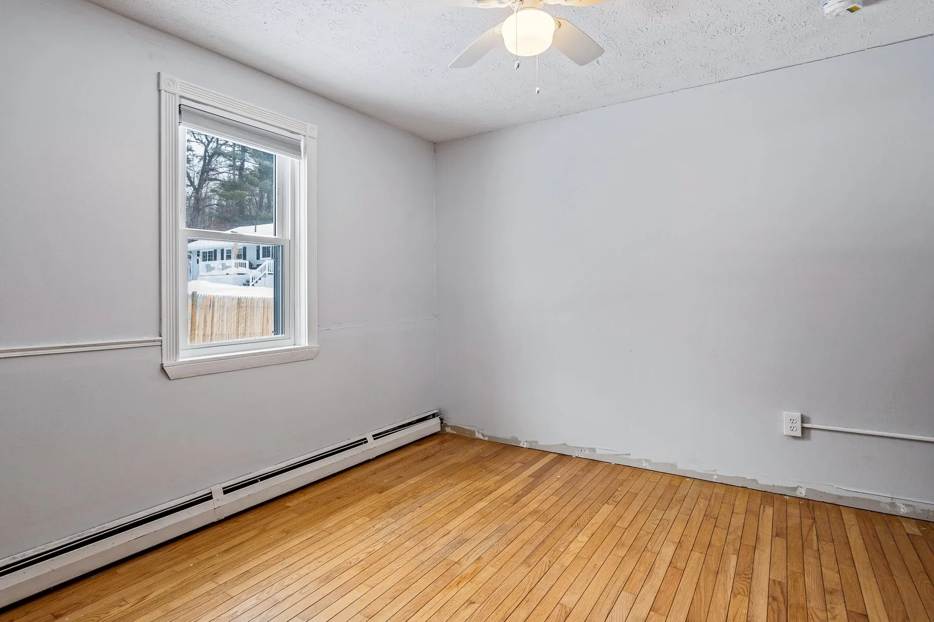 292 Arah Street Manchester NH 03104