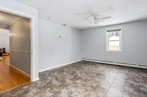 292 Arah Street Manchester NH 03104