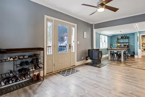 292 Arah Street Manchester NH 03104