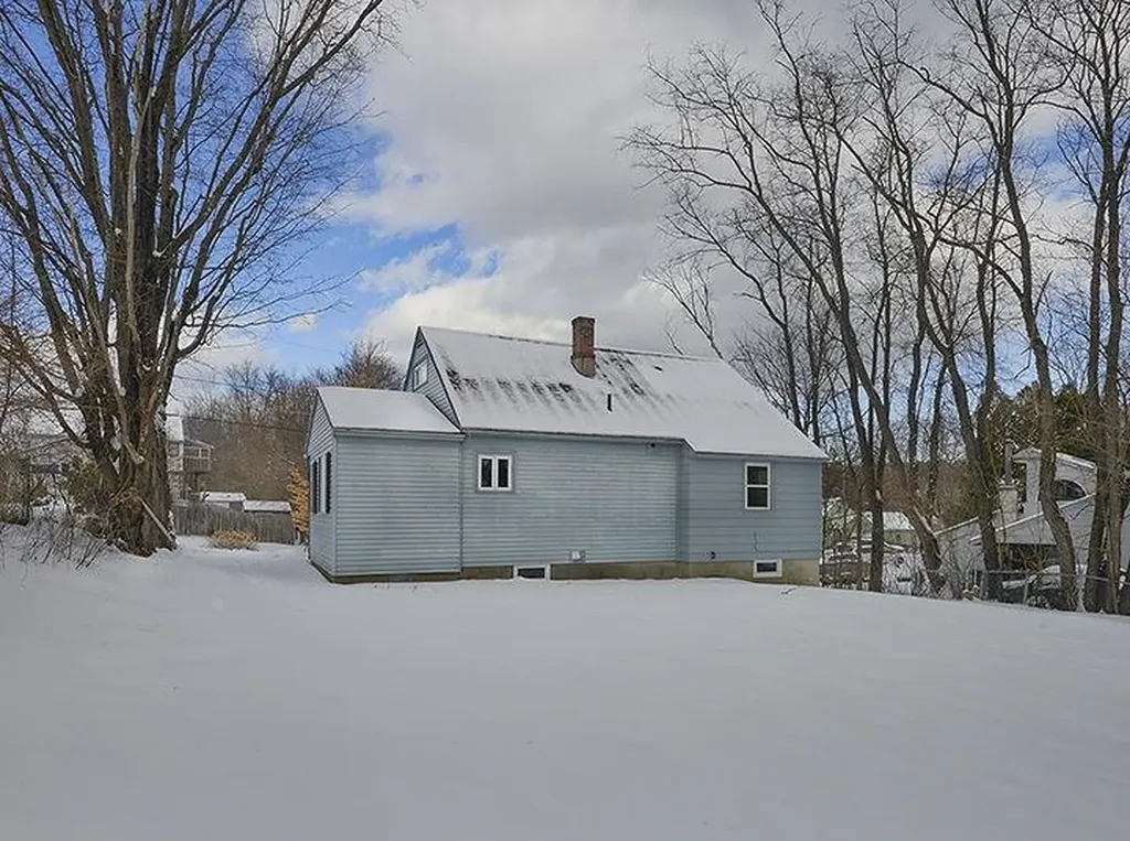 31 W Diane Drive Keene NH 03431