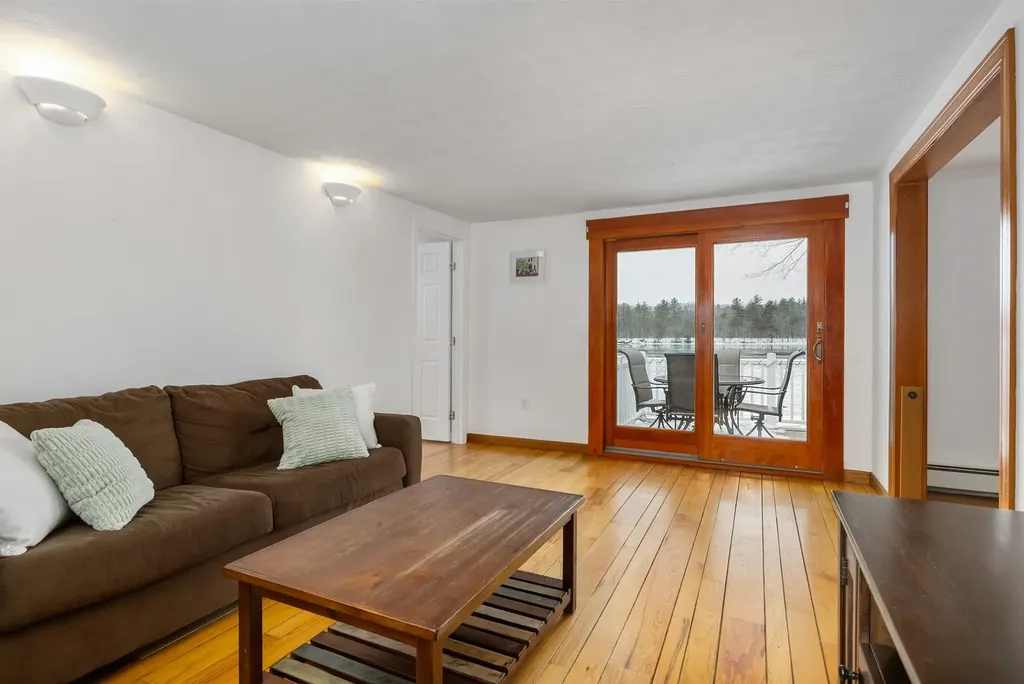 105 Spur Road Dover NH 03820