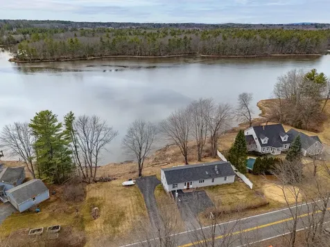 105 Spur Road Dover NH 03820