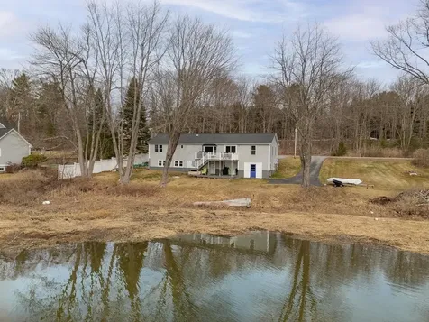 105 Spur Road Dover NH 03820