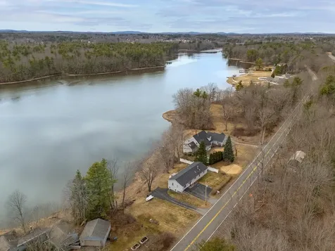 105 Spur Road Dover NH 03820