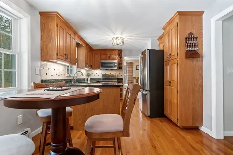 66 Hills Farm Road Chester NH 03036