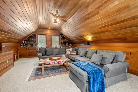 66 Hills Farm Road Chester NH 03036