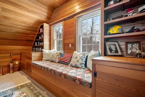 66 Hills Farm Road Chester NH 03036