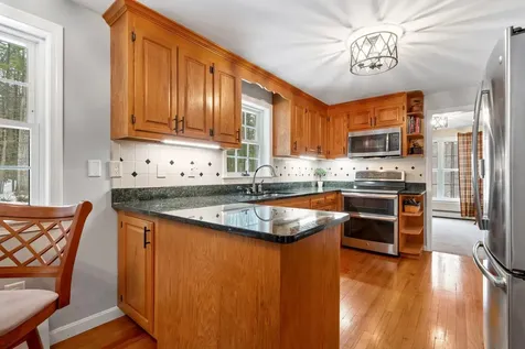 66 Hills Farm Road Chester NH 03036