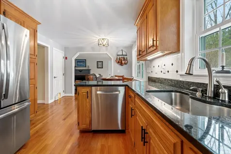66 Hills Farm Road Chester NH 03036