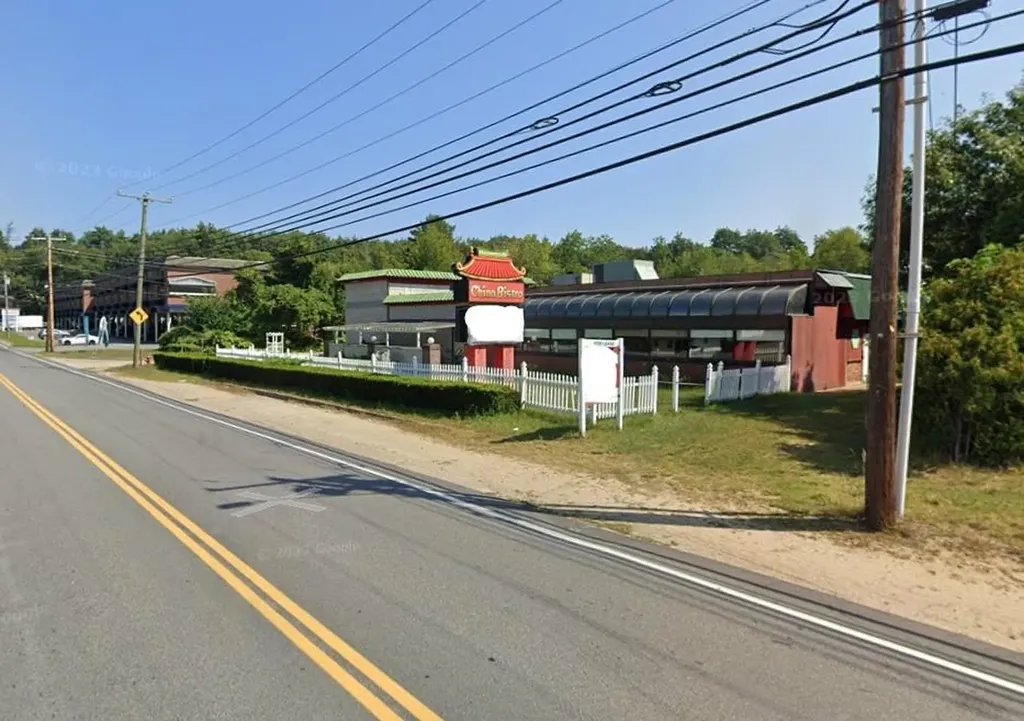 95 Lake Street Gilford NH 03249
