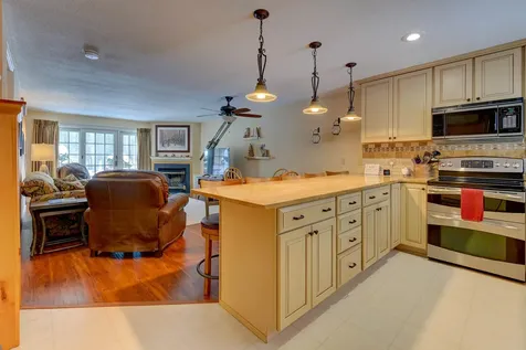 19 Cedar Drive Conway NH 03818