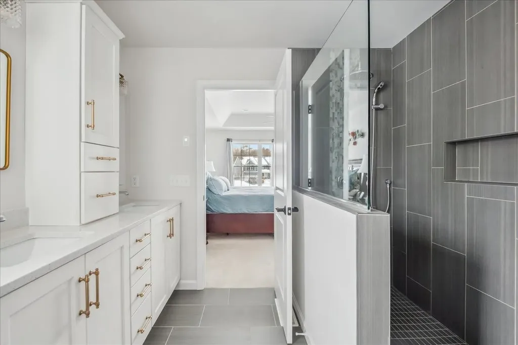 448 Annas Court Colchester VT 05446