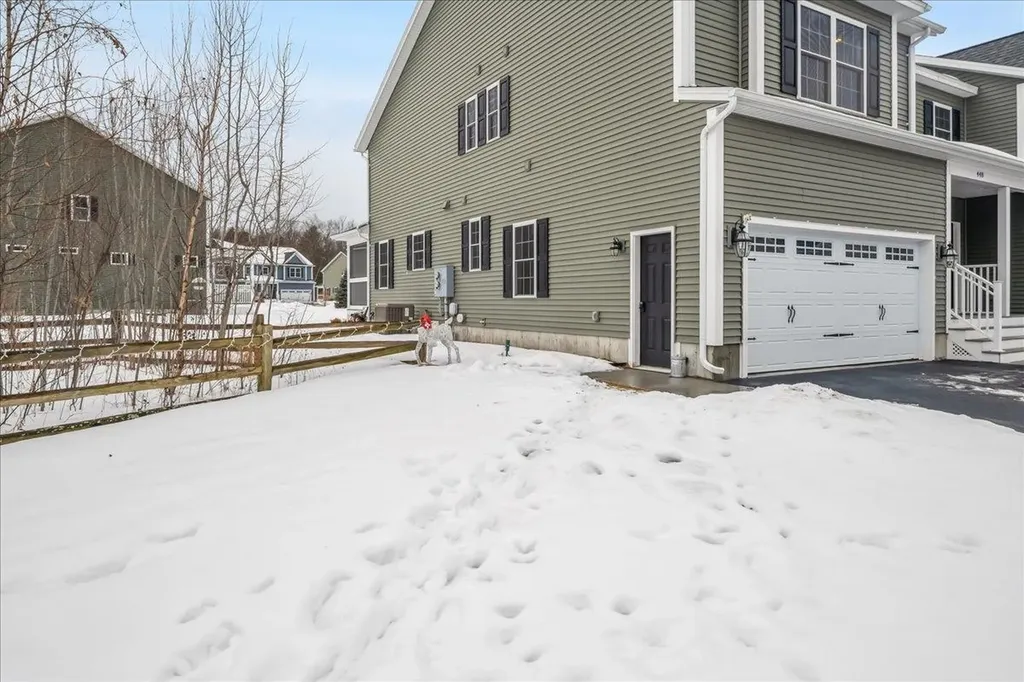 448 Annas Court Colchester VT 05446