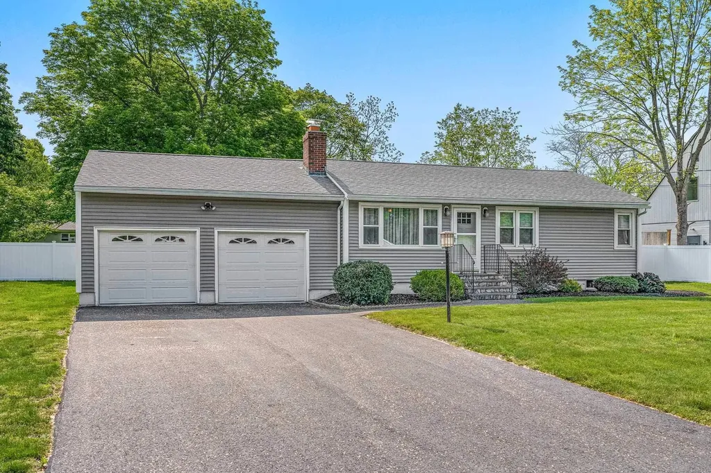 3 Wayside Drive Exeter NH 03833