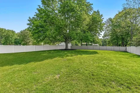 3 Wayside Drive Exeter NH 03833