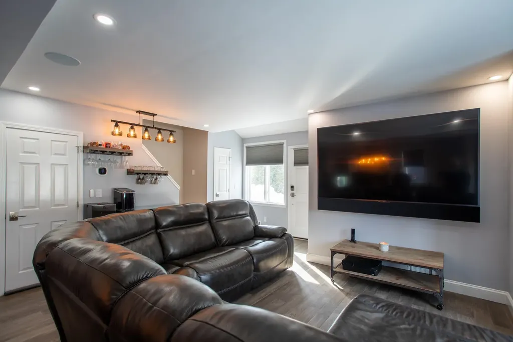 14 Reddington Landing Hampton NH 03842