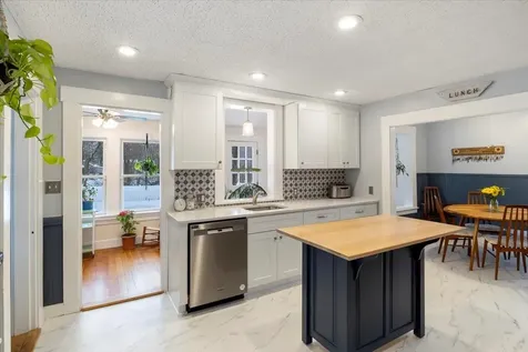 195 S Main Street Rochester NH 03867