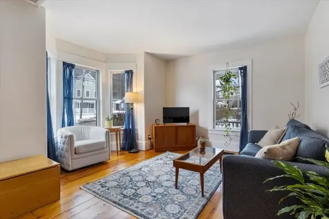 195 S Main Street Rochester NH 03867