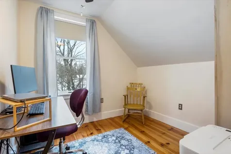 195 S Main Street Rochester NH 03867