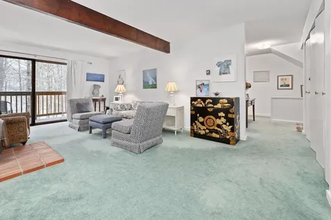 107 Brook Hollow Hanover NH 03755