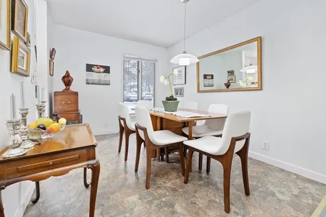 107 Brook Hollow Hanover NH 03755
