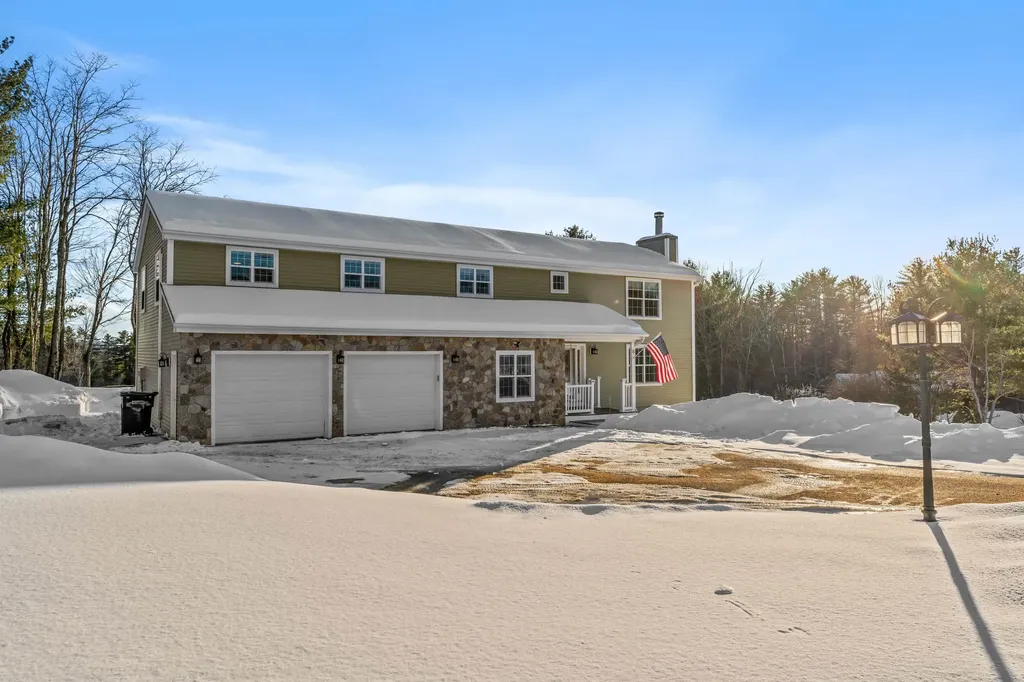 8 Orchard Drive Tilton NH 03276