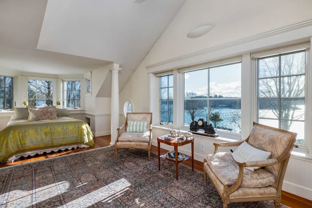 183 Portsmouth Avenue New Castle NH 03854