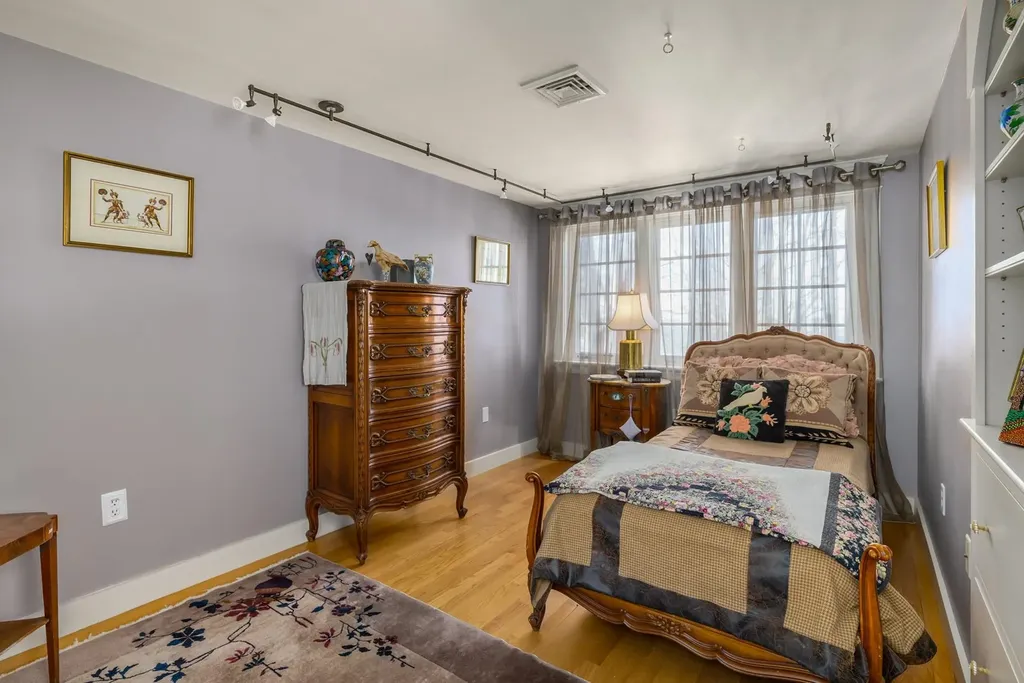 183 Portsmouth Avenue New Castle NH 03854