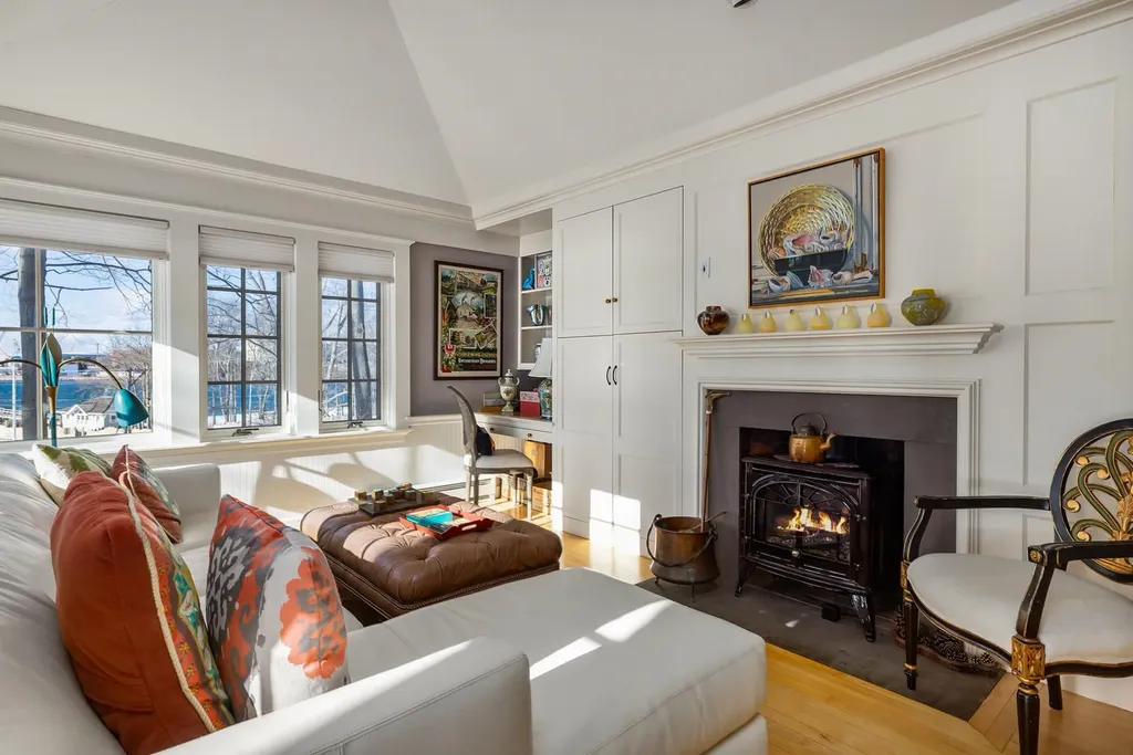 183 Portsmouth Avenue New Castle NH 03854