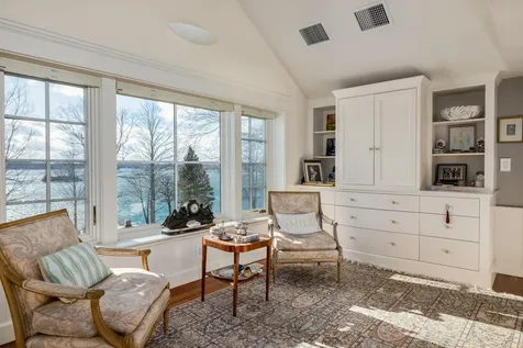 183 Portsmouth Avenue New Castle NH 03854