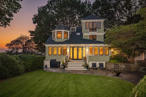 183 Portsmouth Avenue New Castle NH 03854