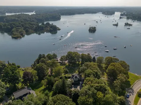 183 Portsmouth Avenue New Castle NH 03854