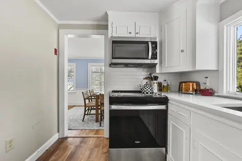 48 Whittier Street Newton NH 03858