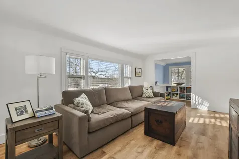 48 Whittier Street Newton NH 03858